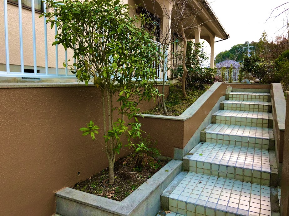 日進市　塀塗装